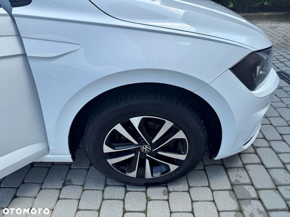 Volkswagen Polo 1.0 TSI OPF UNITED - 25