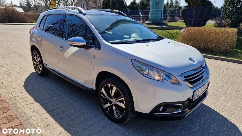 Peugeot 2008 120 VTI Allure - 4