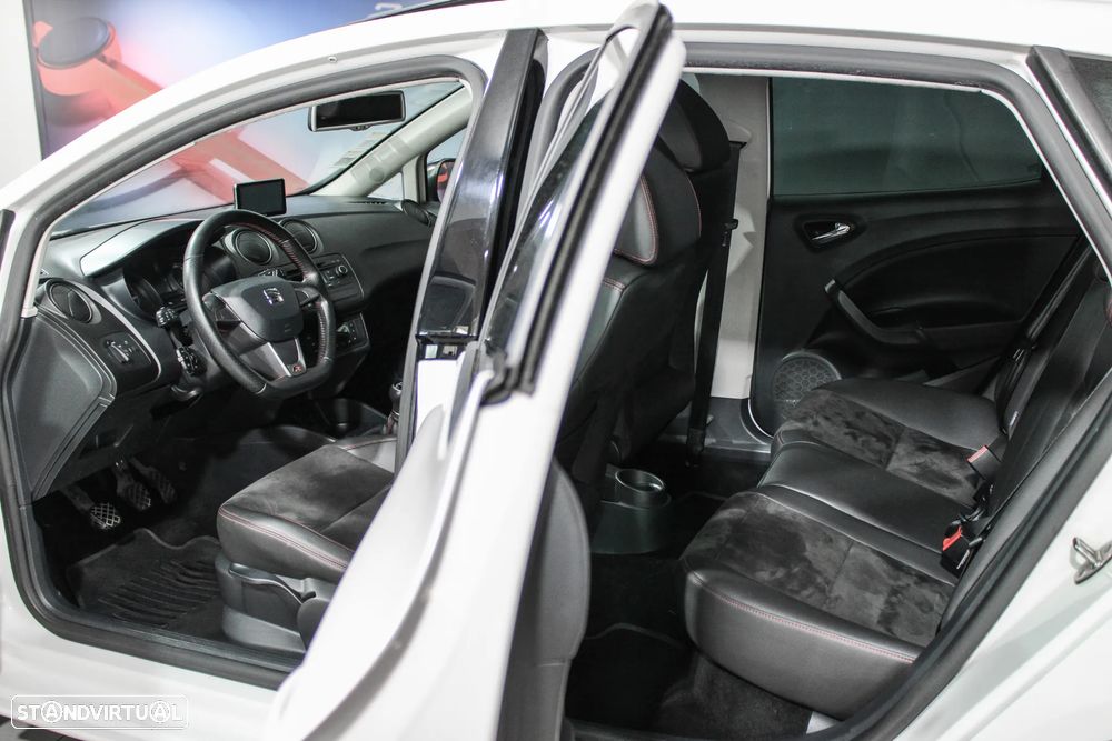 SEAT Ibiza 1.6 TDI FR - 11