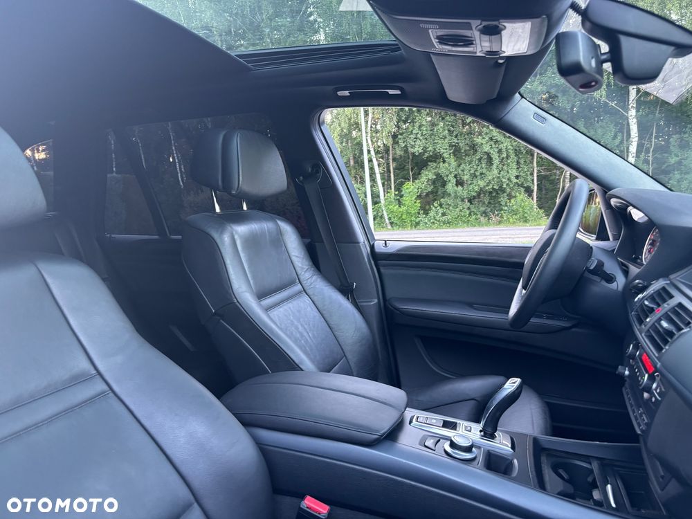 BMW X5 xDrive30d - 27