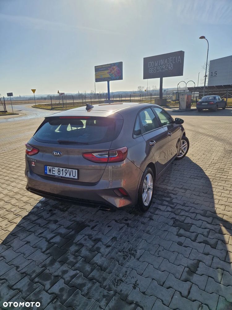 Kia Ceed 1.4 L - 4