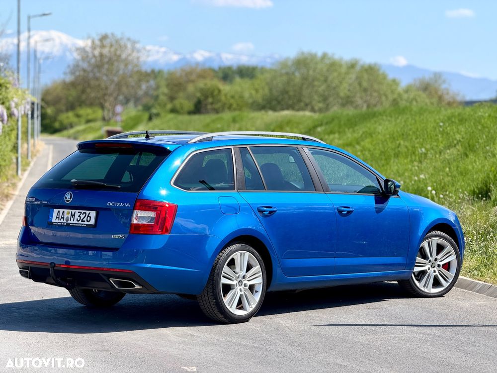 Skoda Octavia 2.0 TDI DSG RS - 6