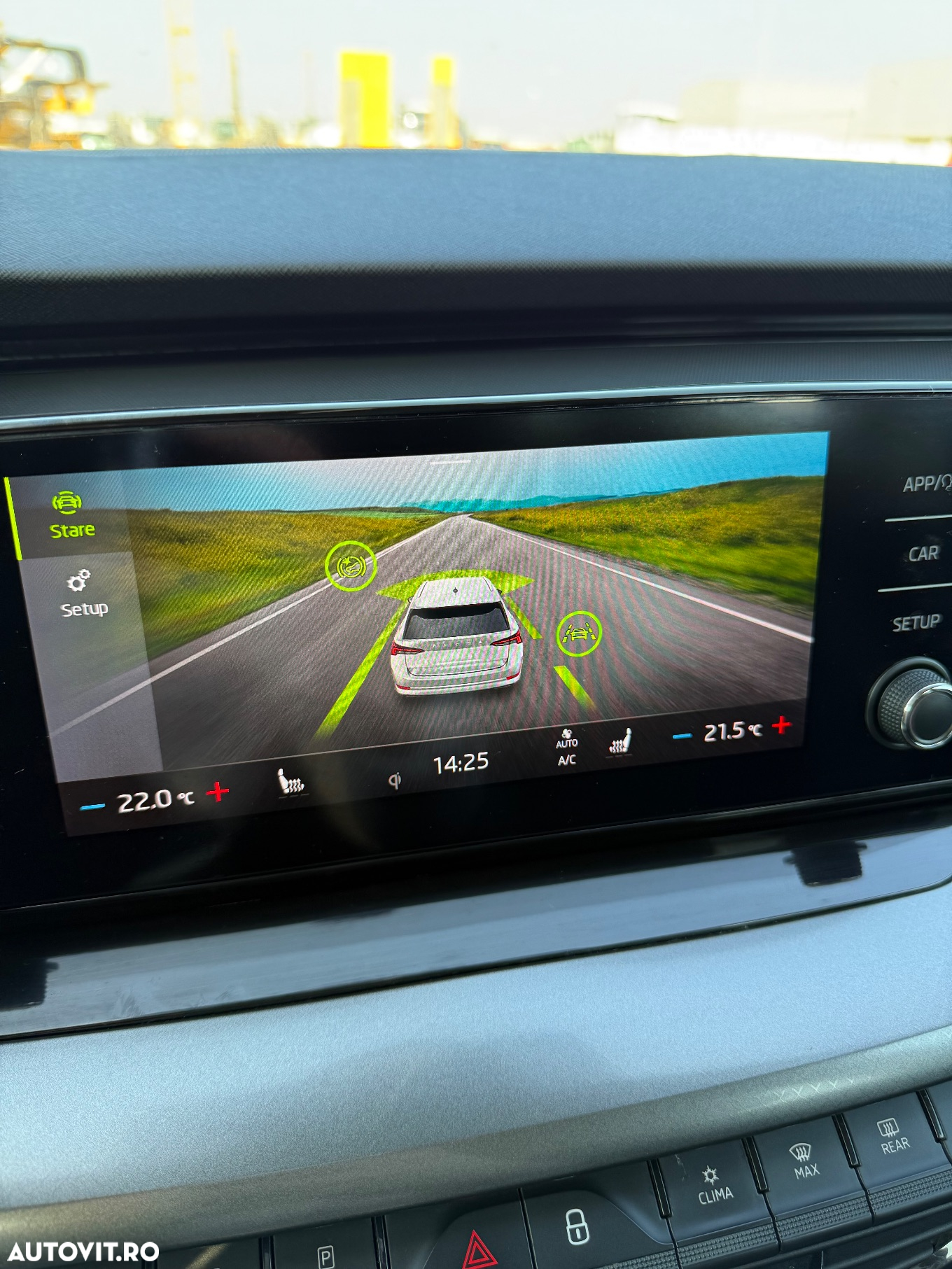 Skoda Octavia Combi 2.0 TDI Ambition - 12