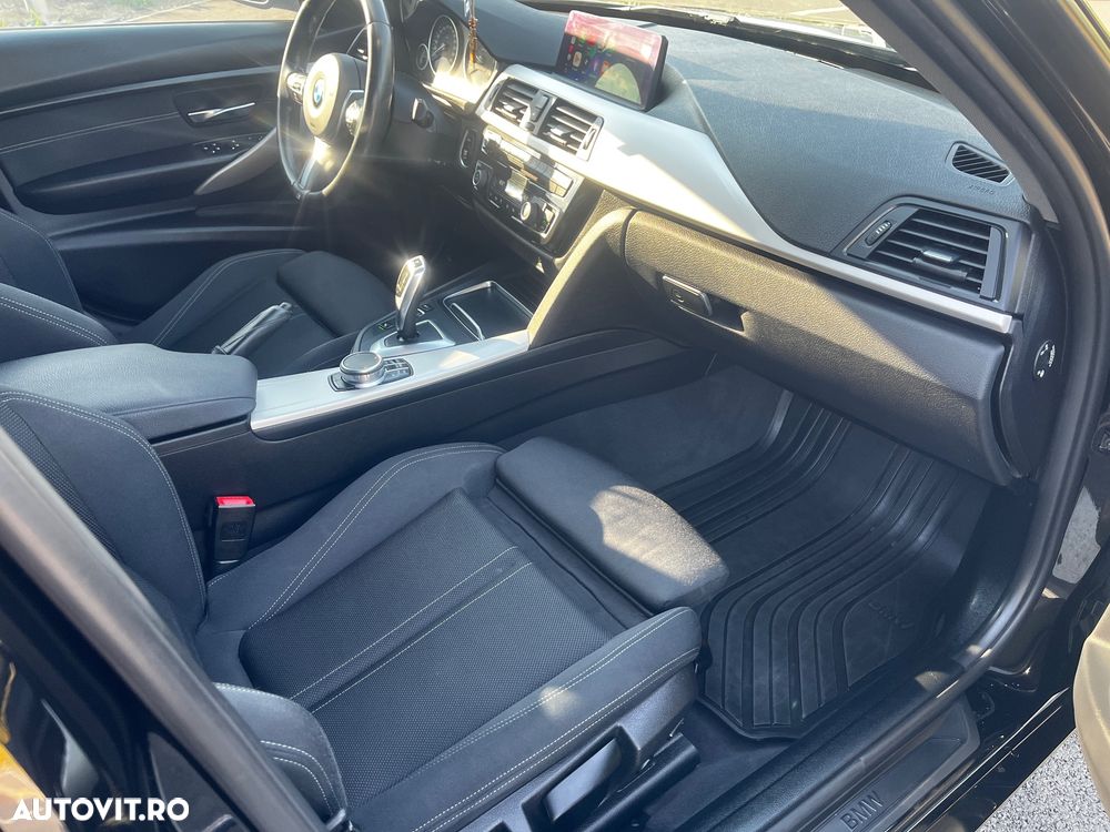 BMW Seria 3 320d xDrive AT Sport Line - 12