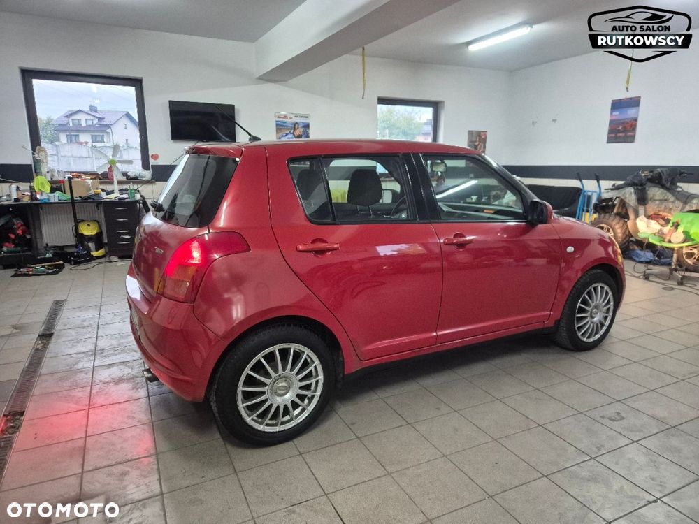 Suzuki Swift - 10
