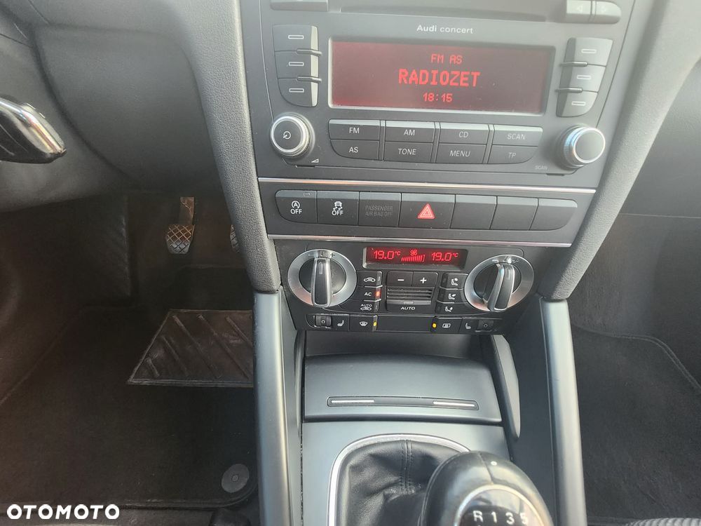 Audi A3 Sportback 1.6 TDI Ambition - 12