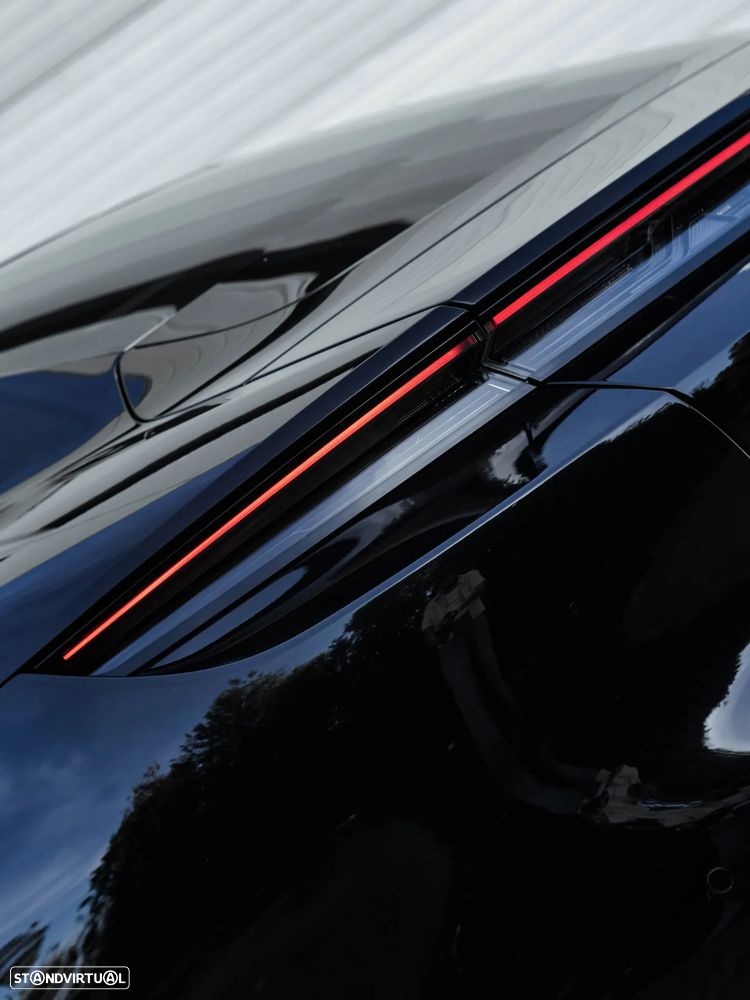 Porsche Taycan 4S - 8
