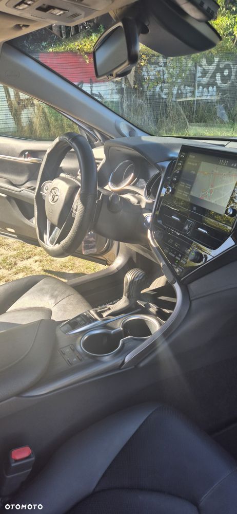 Toyota Camry 2.5 Hybrid Executive CVT - 16