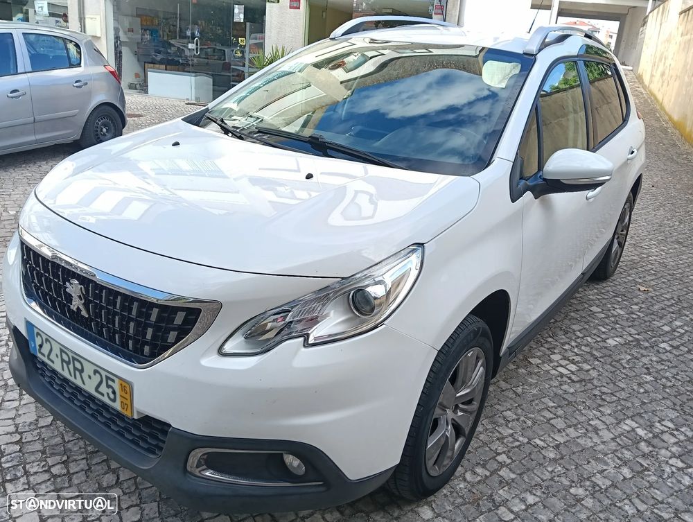 Peugeot 2008 1.6 BlueHDi Style - 47