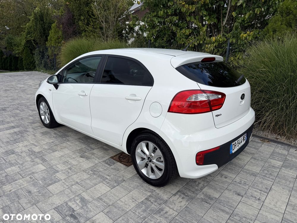 Kia Rio 1.2 Business Line - 34