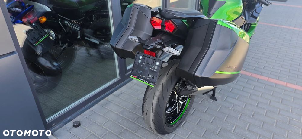 Kawasaki Ninja H2 SX - 25