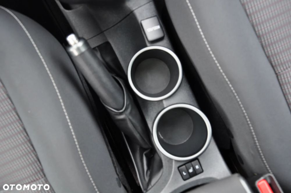 Toyota Verso 1.8 7-Sitzer Skyview Edition - 23