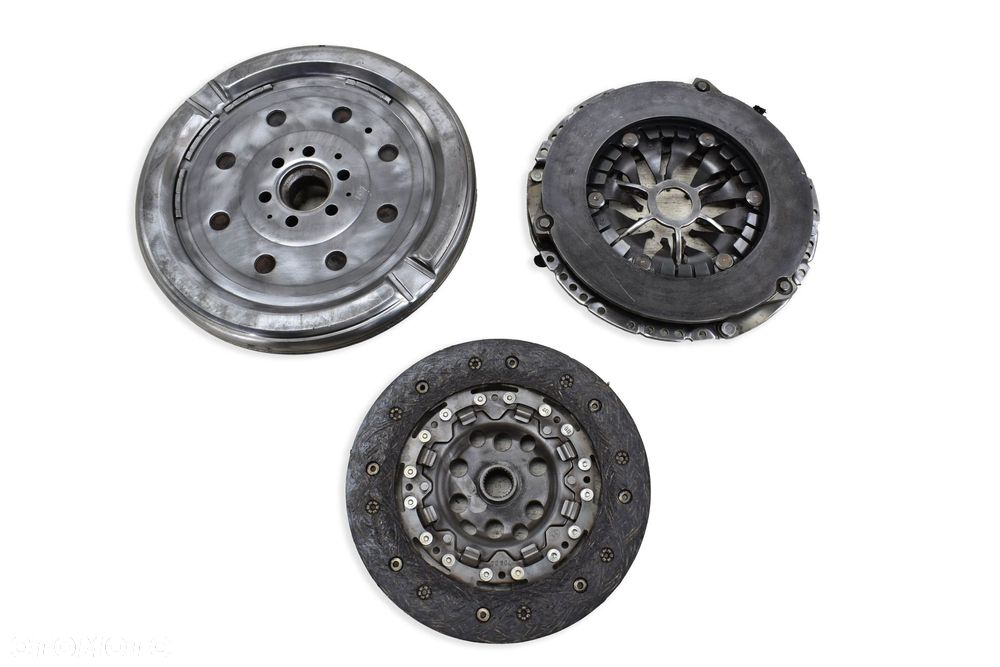Koło Dwumasowe Sprzęgło PASSAT B6 GOLF V TOURAN OCTAVIA II 2.0 FSI BLX - 8