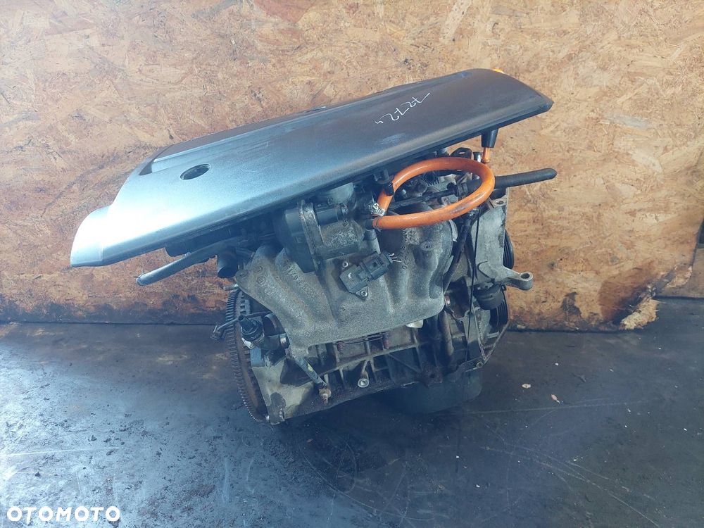 SILNIK BENZYNOWY SŁUPEK SKODA FABIA I 1.4 8V AZE - 1