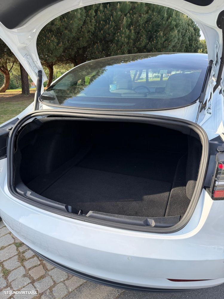 Tesla Model 3 Standard Range Plus RWD - 5
