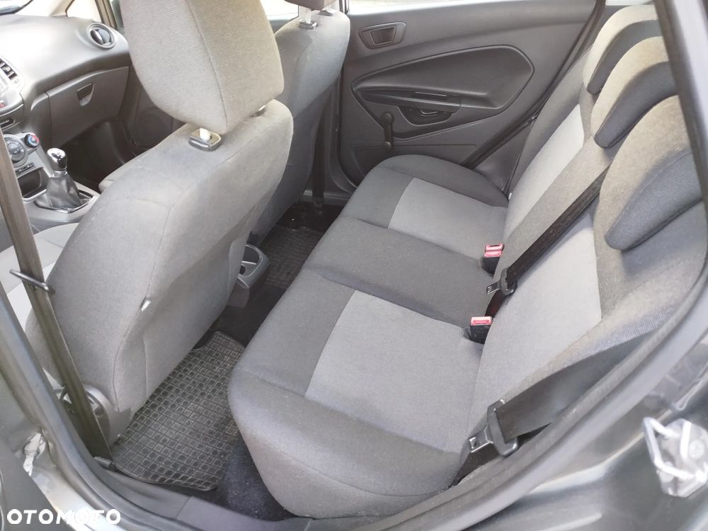 Ford Fiesta 1.25 Ambiente - 9