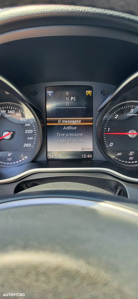 Mercedes-Benz C - 9