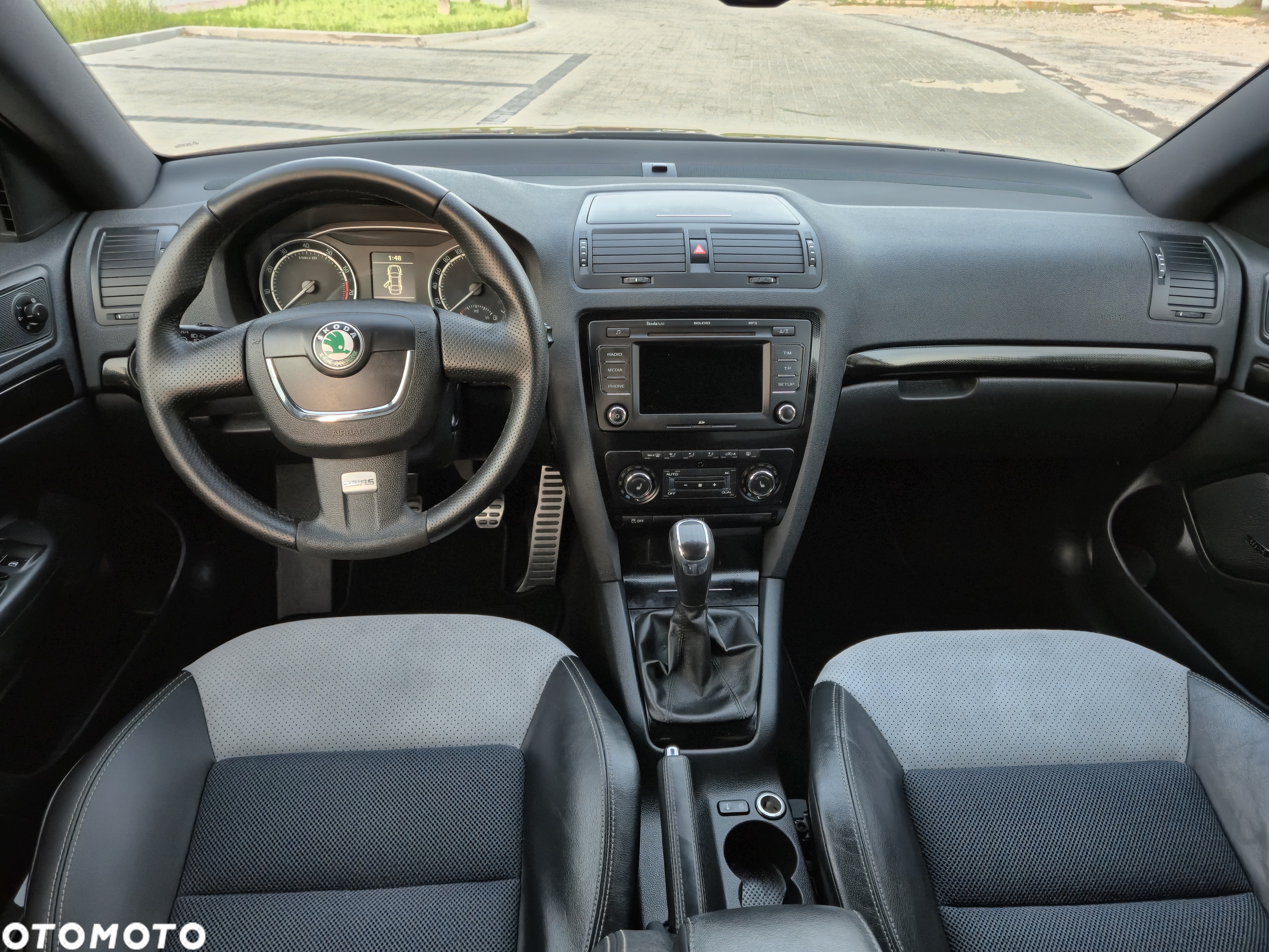 Skoda Octavia Combi 2.0 TSI RS - 7