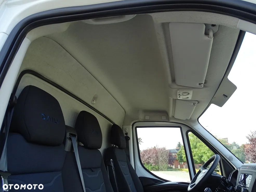 Iveco Daily 35S18 3.0 180 Plandeka 10 Ep. 5.00 m.+ DRZWI JAK NOWY!! Salon PL! 1 Wł. - 28