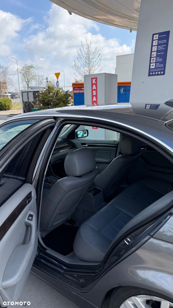 BMW Seria 3 ver-330d - 7