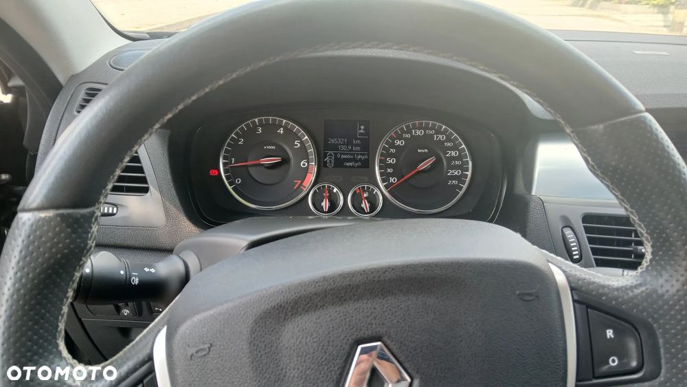Renault Laguna 2.0T GT - 14