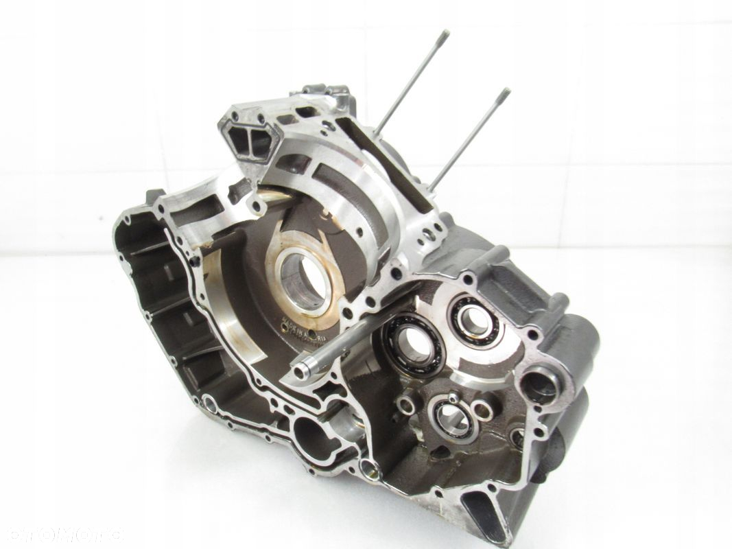 Karter / blok prawy KTM RC8 1190, 11r RC 8 - 3