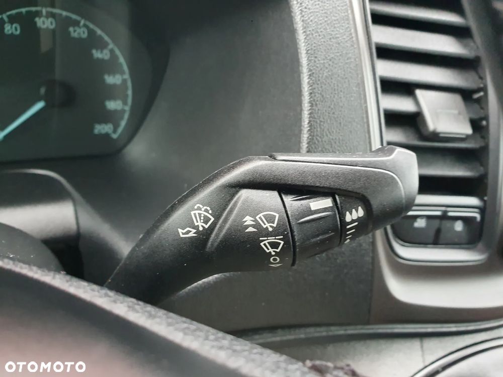 Ford TRANSIT 3,5t na Haku - 27