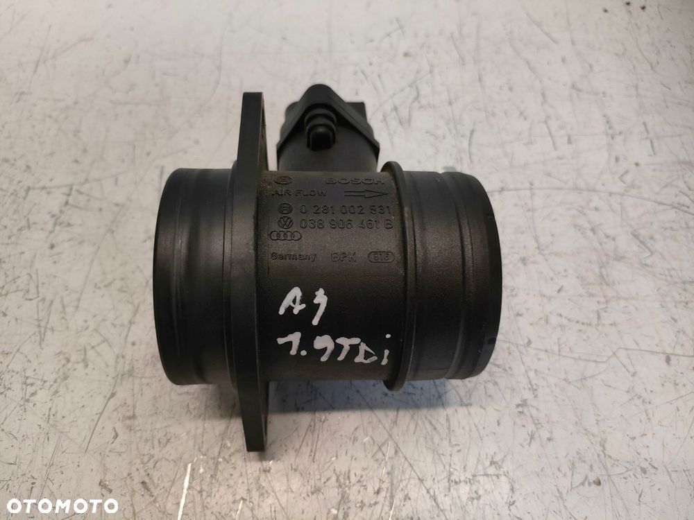 AUDI A3 8P 1.9 TDI 3-DRZWI 03- PRZEPŁYWOMIERZ 038906461B - 1