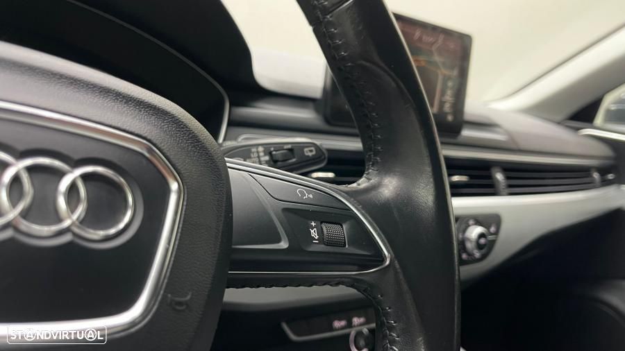 Audi A4 Avant 2.0 TDI Business Line - 23