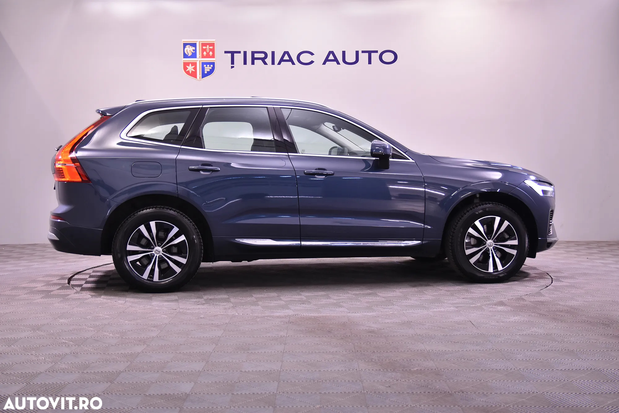 Volvo XC 60 - 6