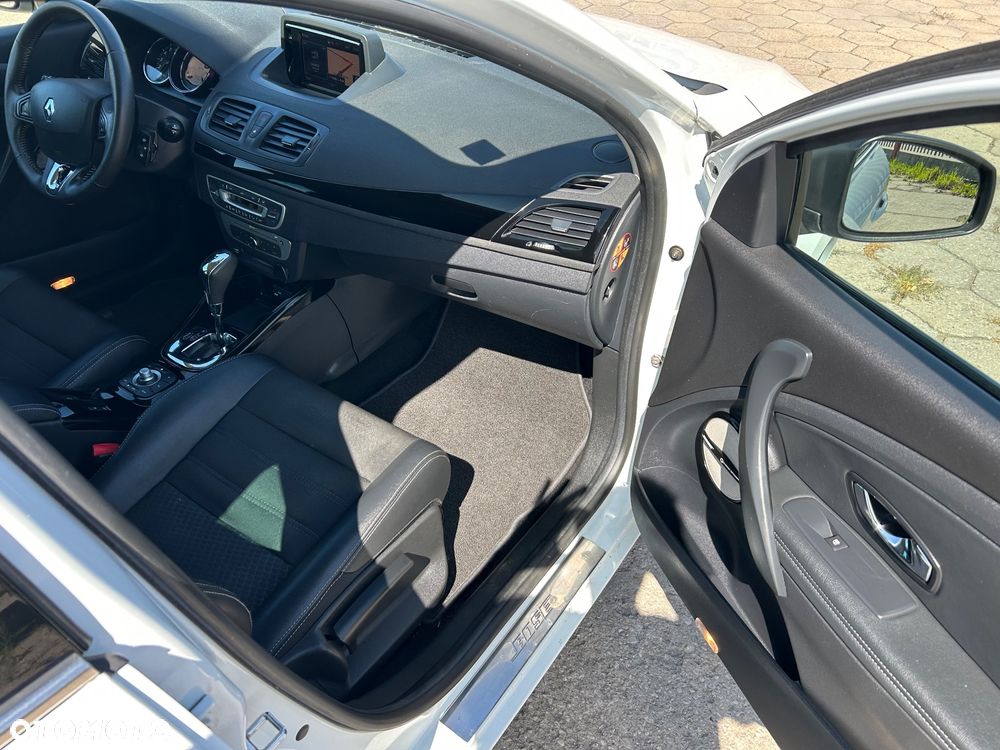 Renault Megane ENERGY TCe 130 EDC BOSE EDITION - 14