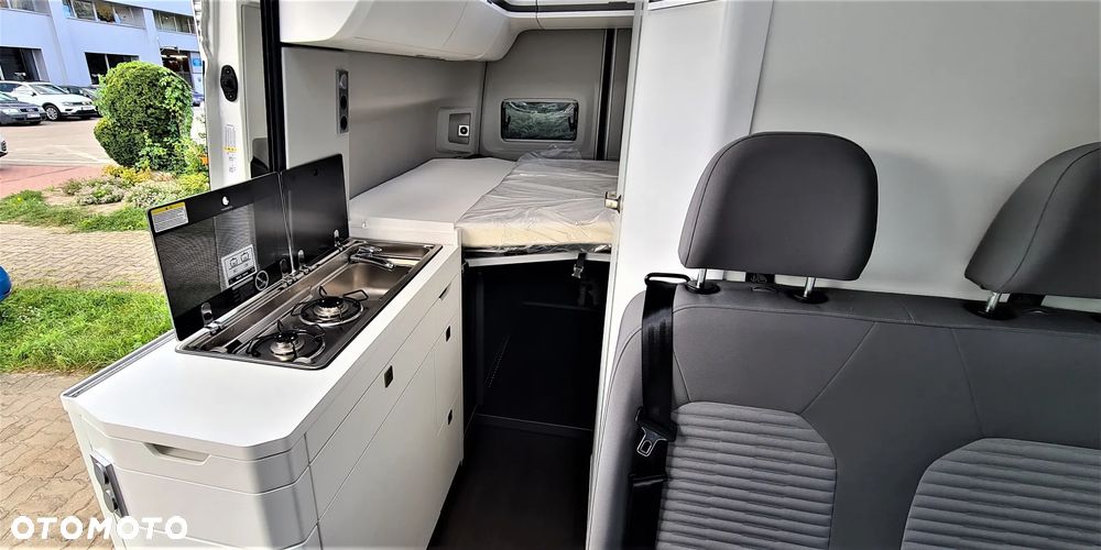Volkswagen California - 14