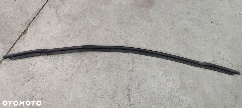 Uszczelka górna zderzaka przód przednia 53395-02010 Toyota Auris I 07-09 - 1
