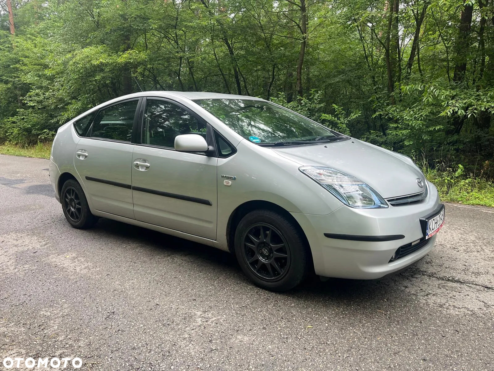 Toyota Prius (Hybrid) Sol - 2