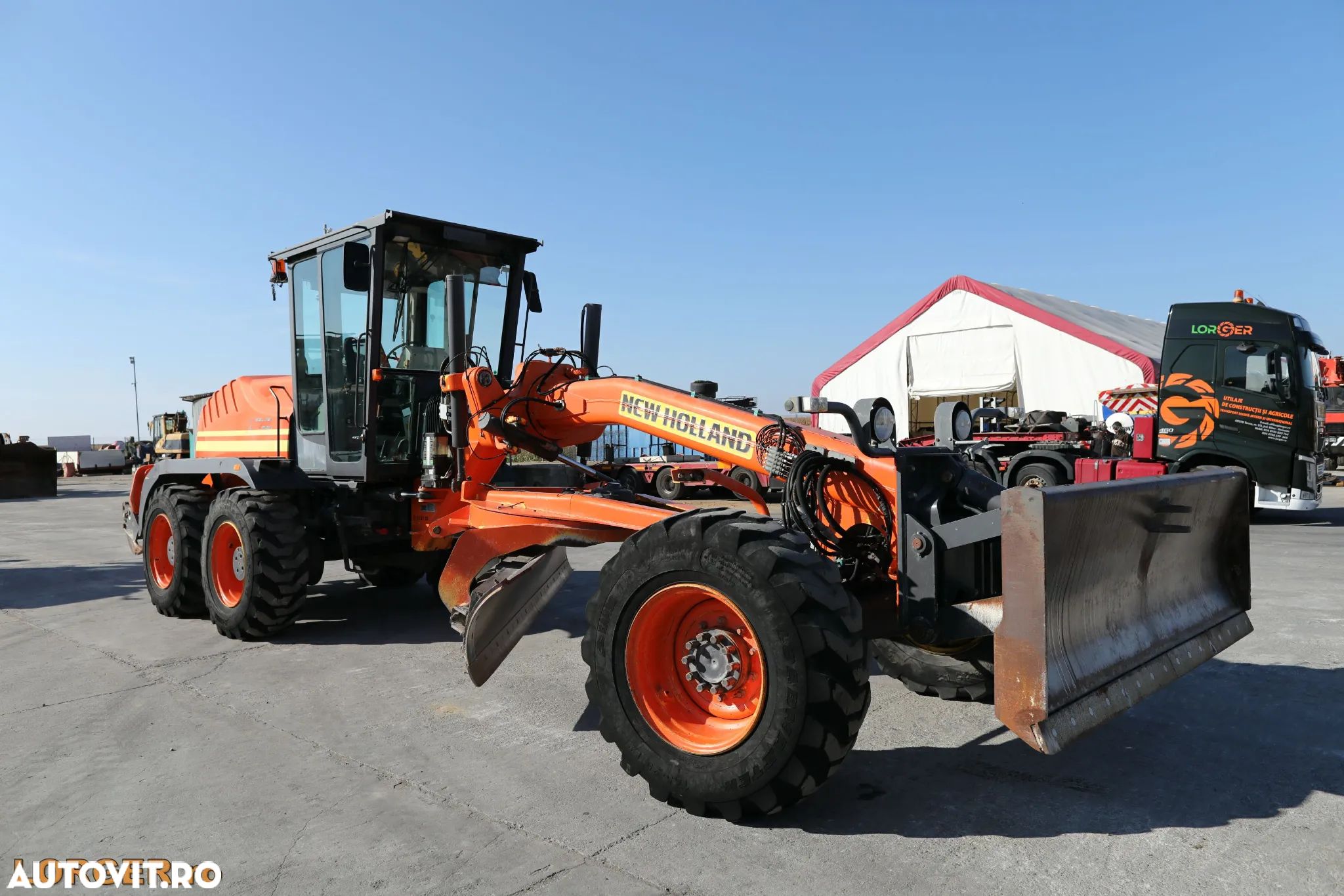 New Holland O&K F156.6 - 1