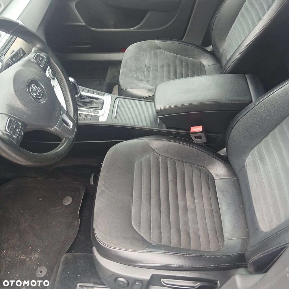 Volkswagen Passat 2.0 BlueTDI DSG SCR Business Edition - 16