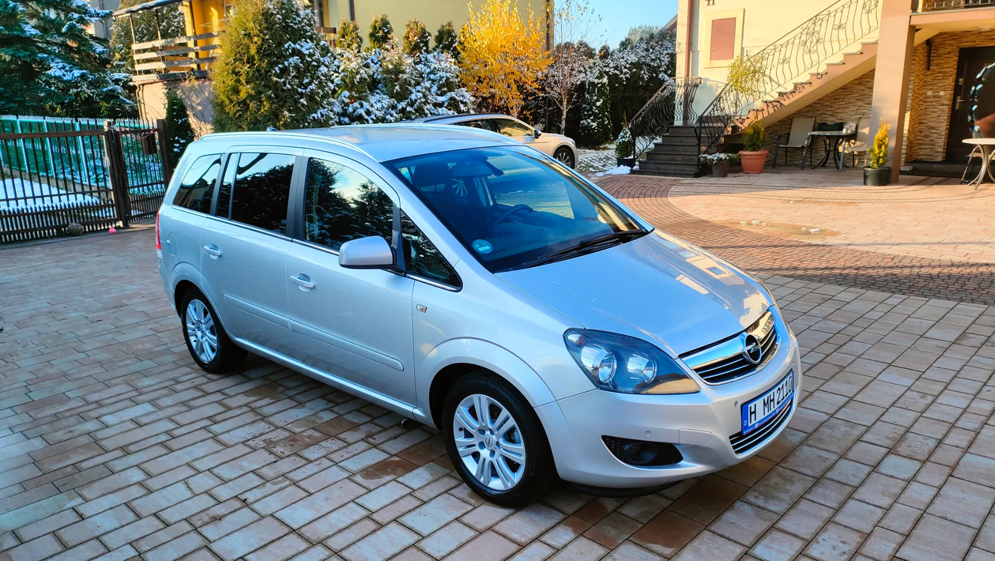 Opel Zafira 1.8 Cosmo - 2