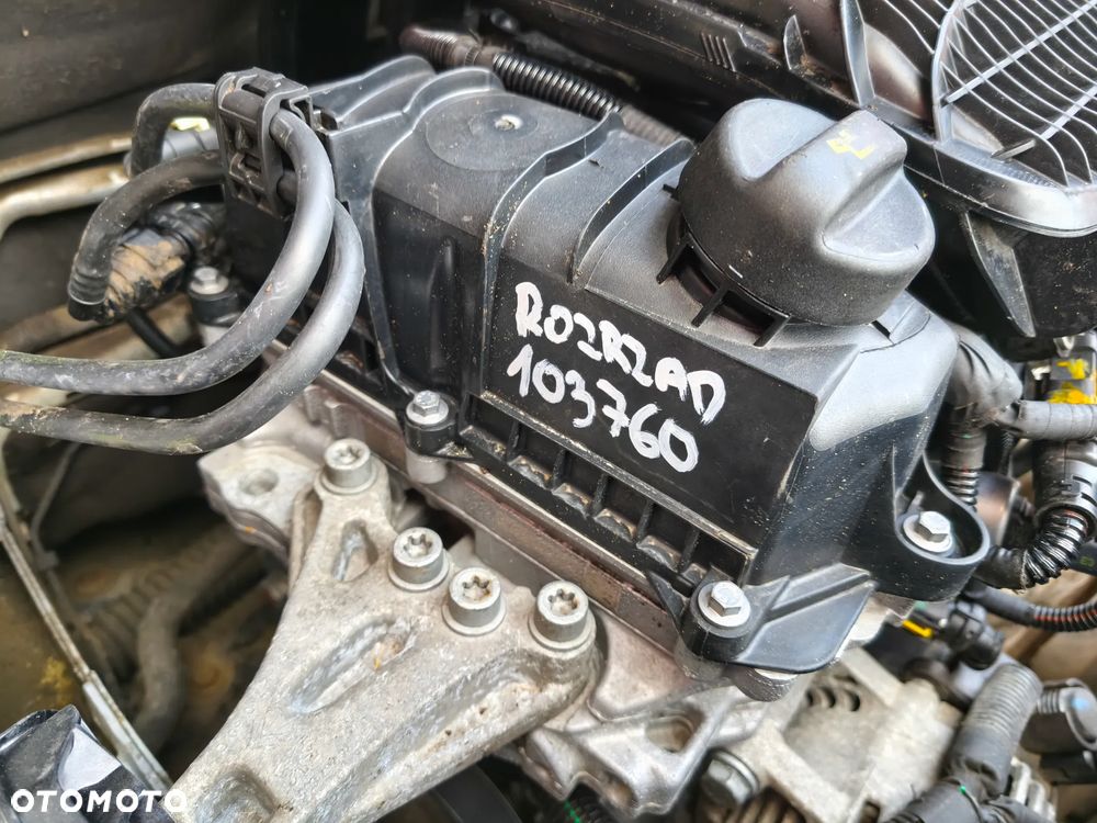 Peugeot 2008 1.2 VTi Allure - 24