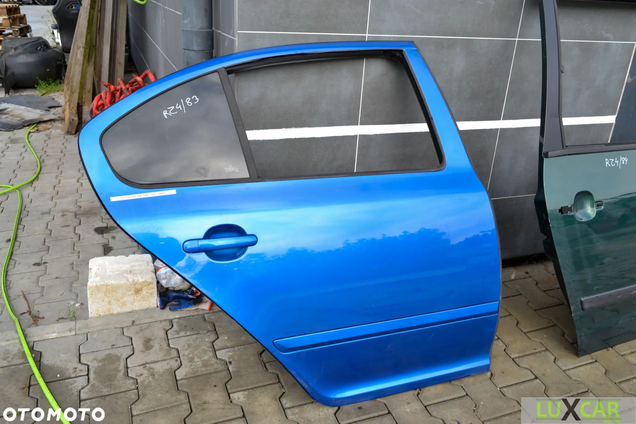 SKODA OCTAVIA II 2 VRS 5D HB DRZWI PRAWE TYŁ TYLNE NIEBIESKIE 9463 GORLICE RZ4/83 - 1