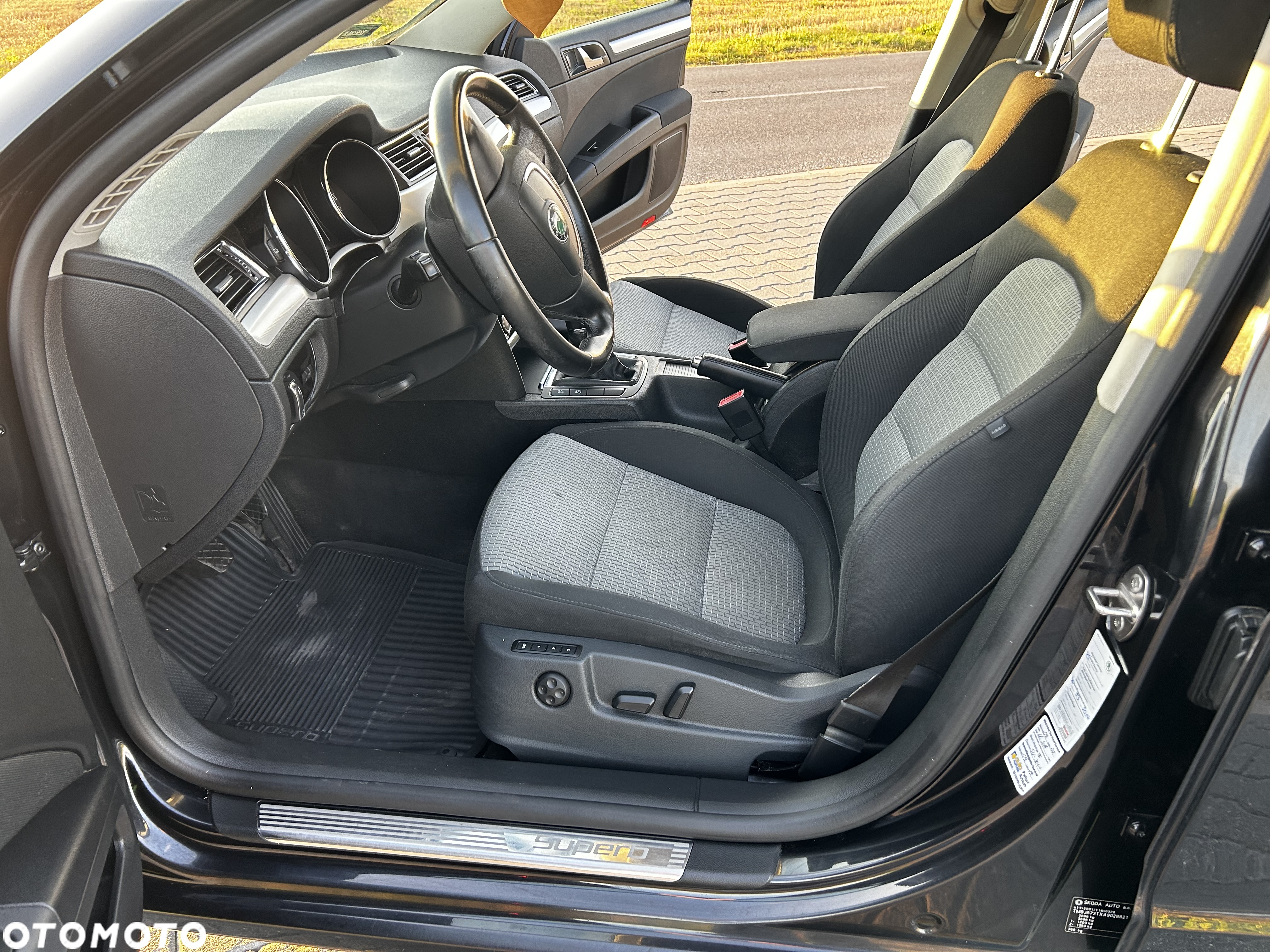 Skoda Superb 1.8 TSI Ambition - 11