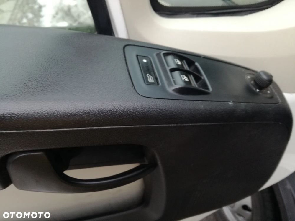 Fiat DUCATO MAXI 2,3 MultiJet ( 150 KM ) 2012r Klimatyzacja , Tempomat, Hak, FA-VAT 23%, Czujniki , Zadbany - 9