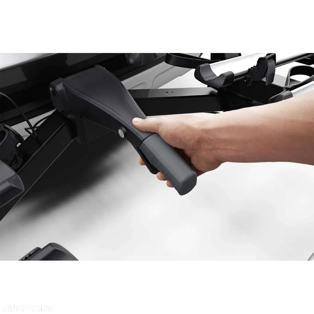 Suport 3(4) biciclete Thule VeloSpace 939 XT3 cu prindere pe carligul de remorcare (13pini)+Adaptor 9381 pentru biciclete Thule VeloSpace XT pentru cea de-a 4 bicicleta,Nou_cu Factura & Garantie,PRET BF - 8