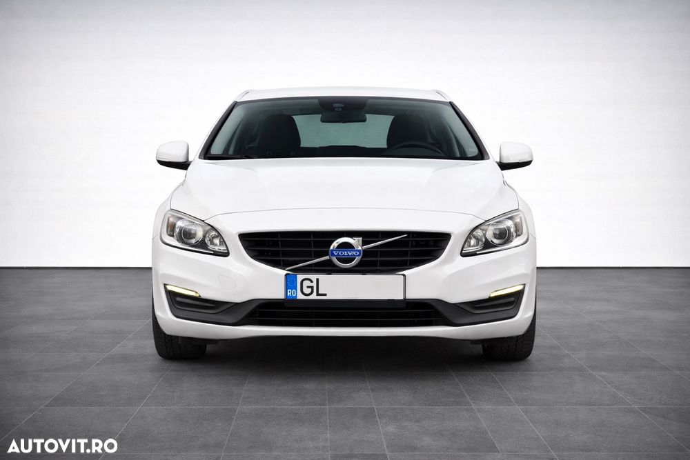 Volvo V60 D2 Kinetic - 2