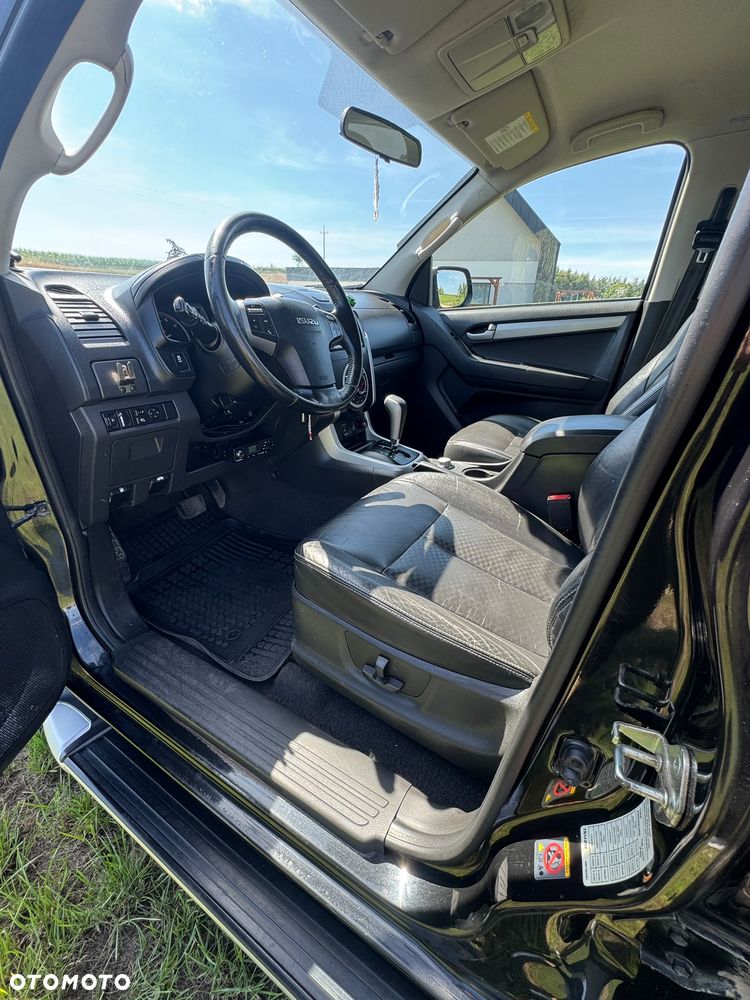 Isuzu D-Max - 12