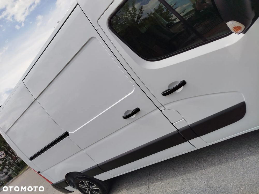 Renault Master L2H2 ŚREDNIAK 2.3DCI - 13