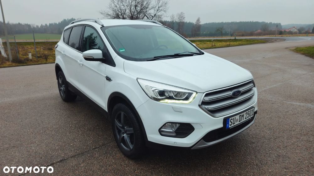 Ford Kuga - 3