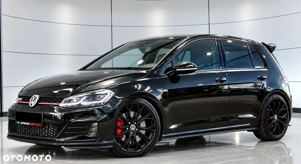 Volkswagen Golf - 4