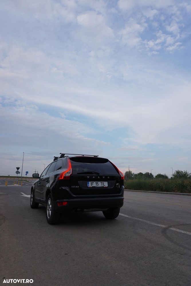 VOLVO XC60 2011 — imagine 13