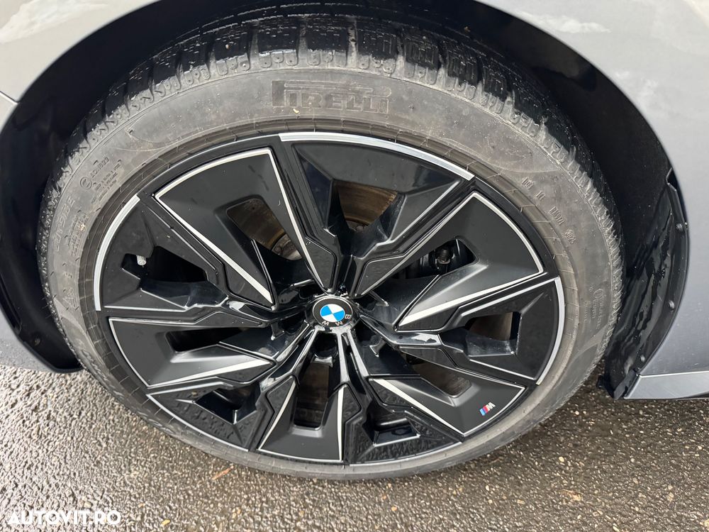 BMW M7 M760e xDrive AT PHEV - 18