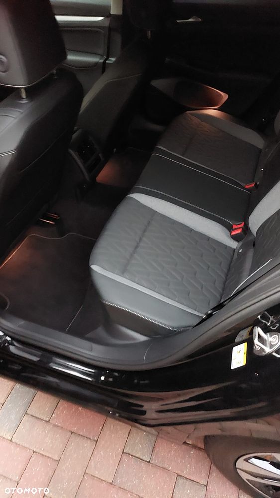 Volkswagen Golf 1.5 eTSI OPF DSG Energy - 12